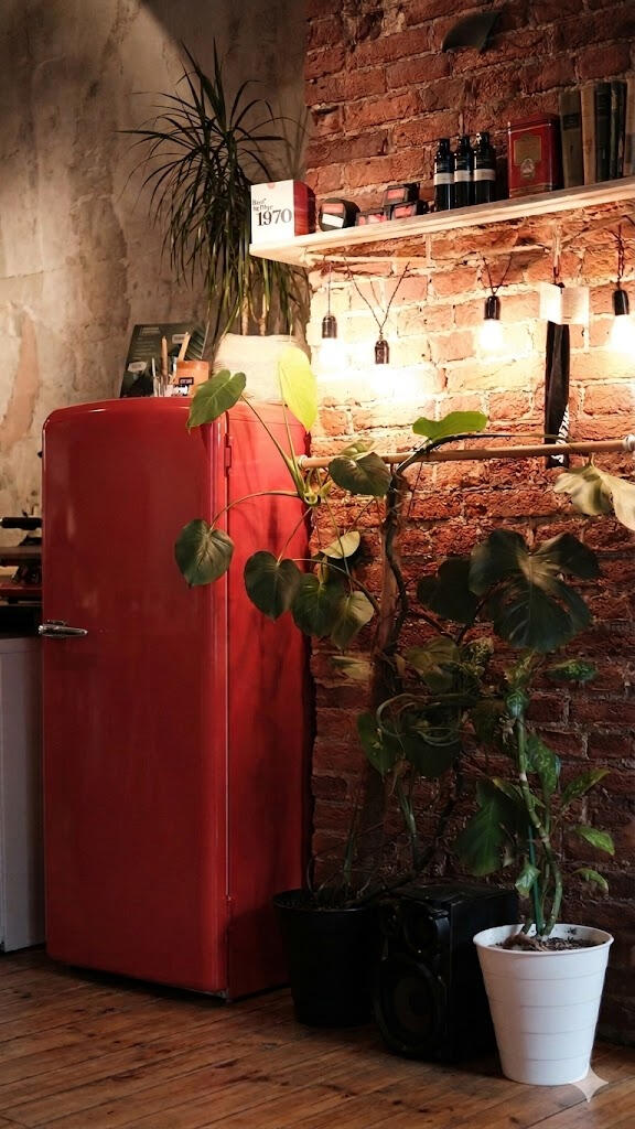 Vintage Appliances VintageAppliances.ca Premium Domains For Sale or Lease